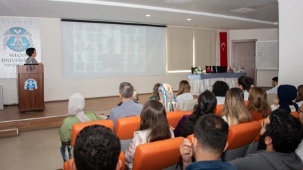 Selçuk Üniversitesinde ‘ürtiker hastalığı’na yönelik farkındalık semineri